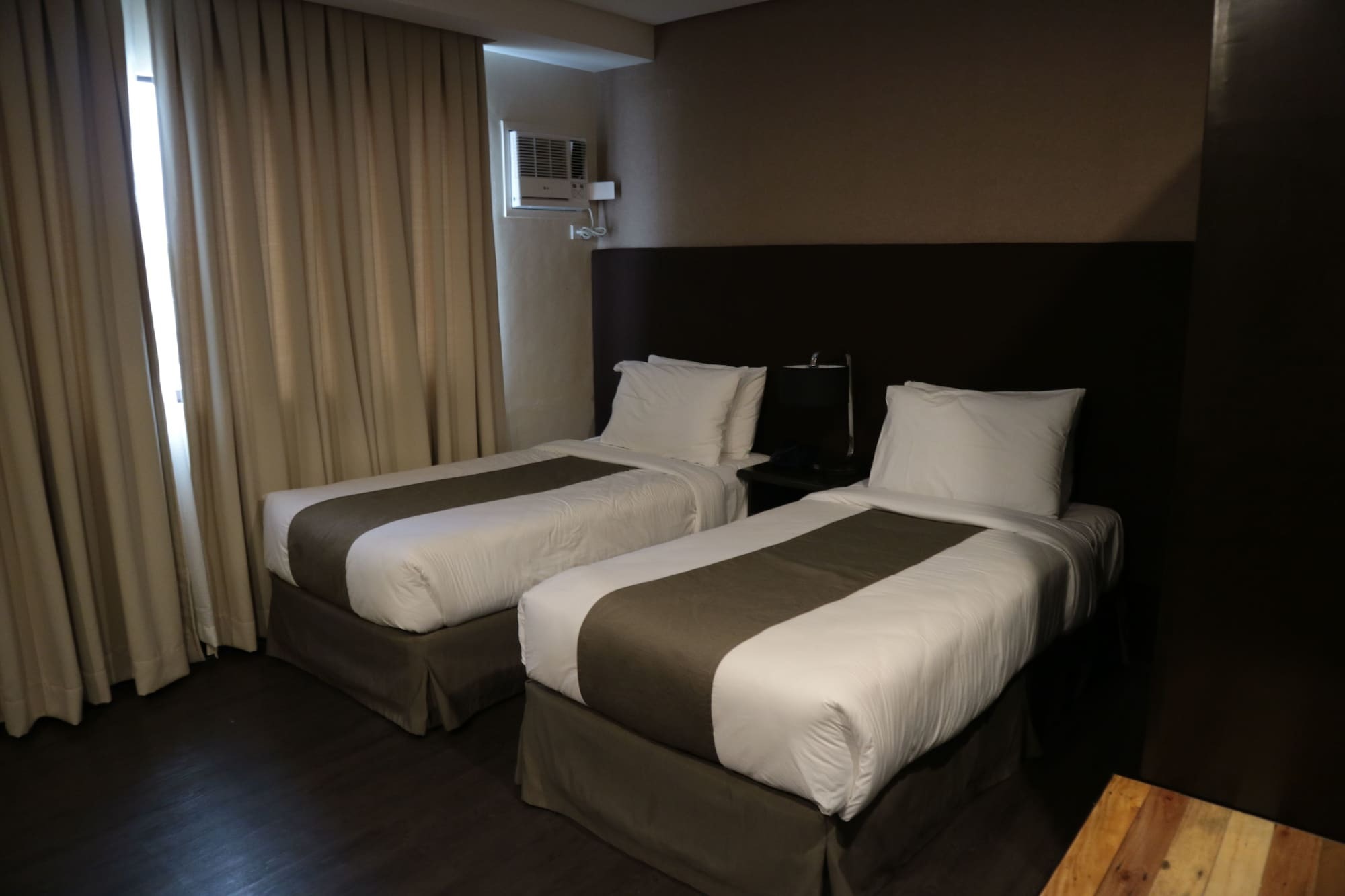Gt Hotel Jaro Iloilo City Exteriör bild